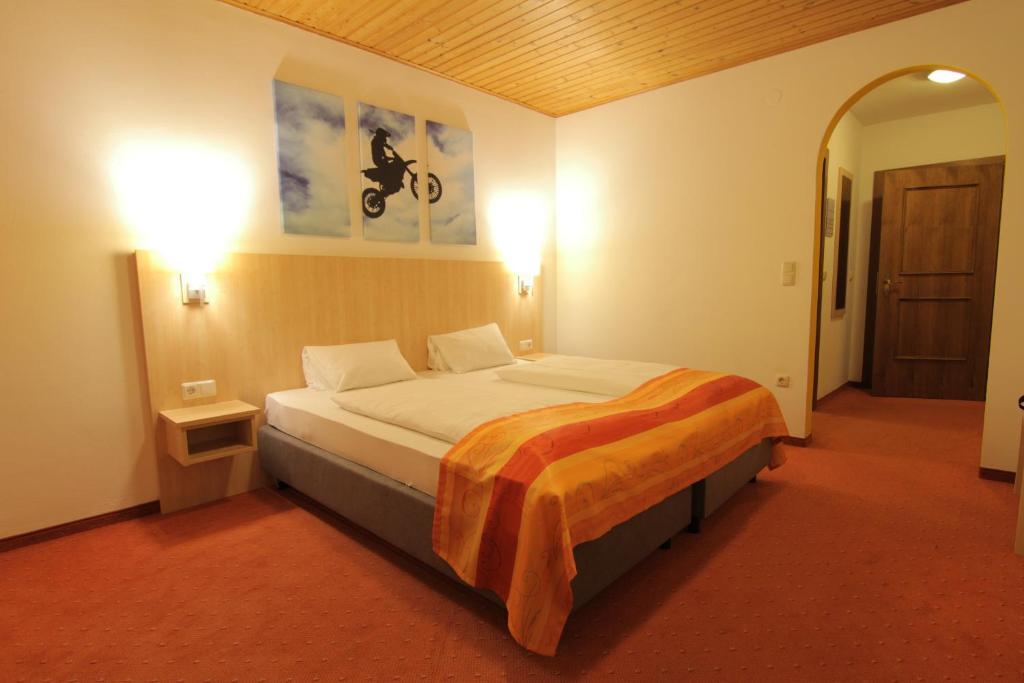 Hotel-Restaurant Bike&Snow Lederer Mühlbach am Hochkönig 객실 사진